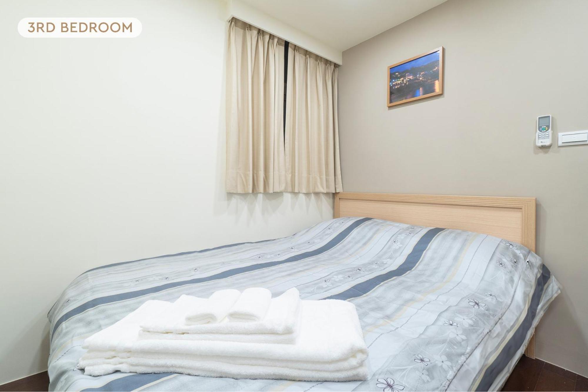 3b2b Warm Cinema 4 Min To Xinyi Anhe Mrt 三房二衛 投影機 4分到信義安和站 Apartment